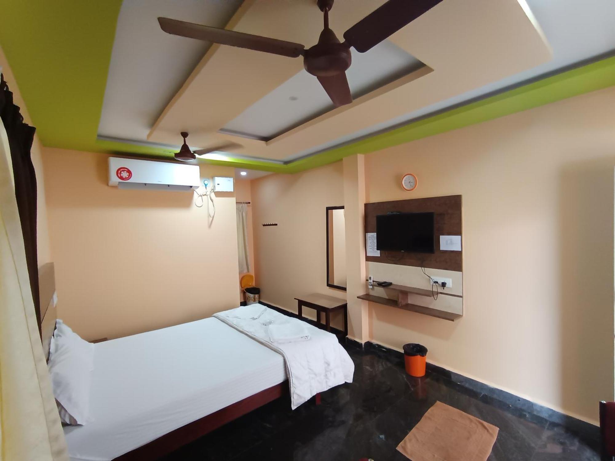 Sri Murugan Beach Paradise Hotel Mamallapuram Eksteriør billede