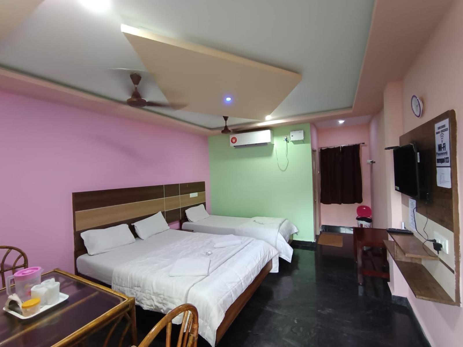 Sri Murugan Beach Paradise Hotel Mamallapuram Eksteriør billede