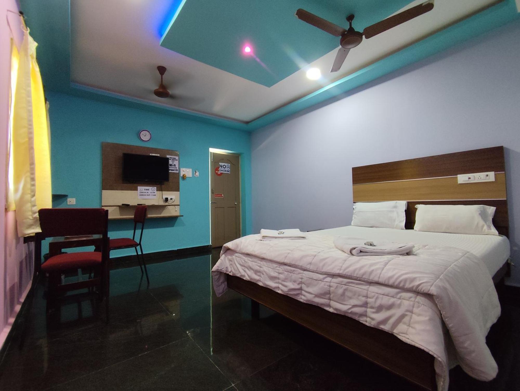 Sri Murugan Beach Paradise Hotel Mamallapuram Eksteriør billede